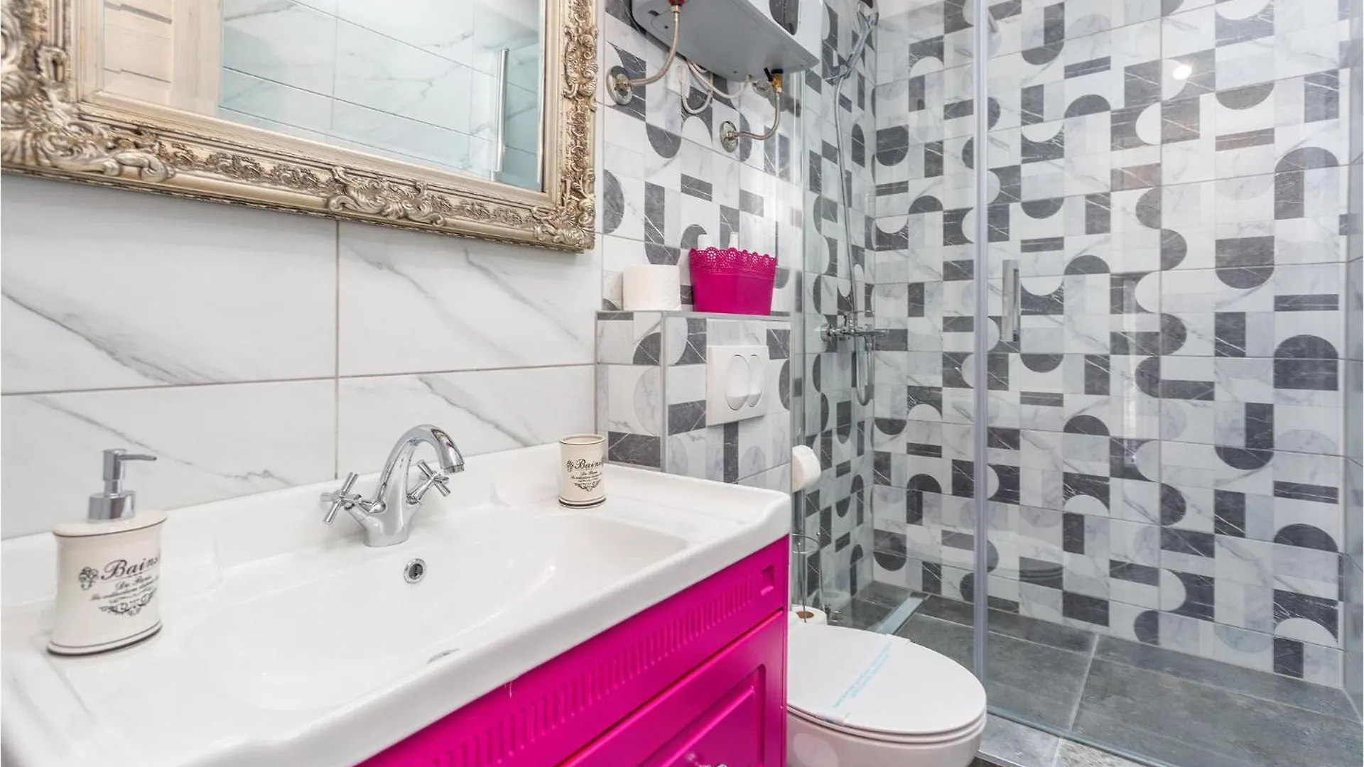 בית נופש 2 Bedroom Cozy Home In מאלינסקה