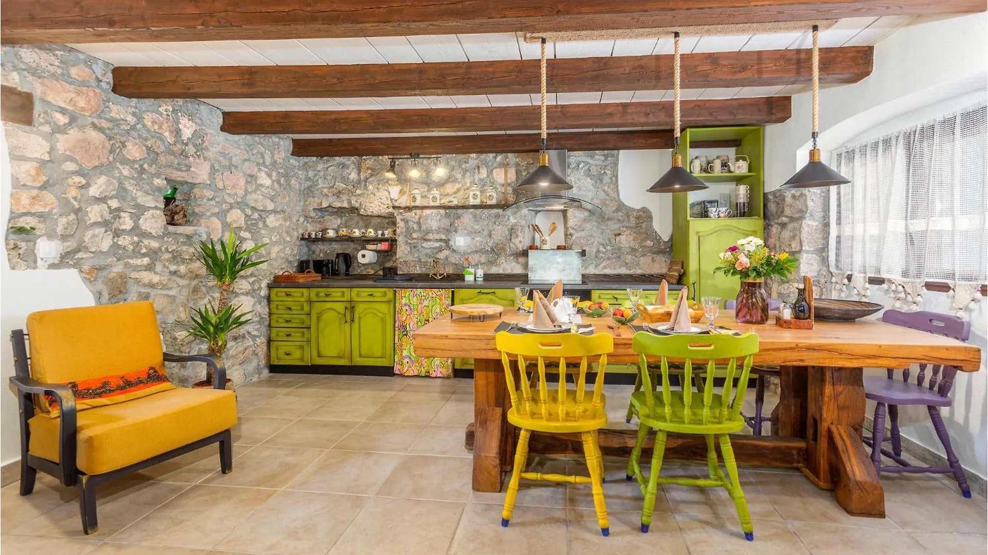 2 Bedroom Cozy Home In מאלינסקה קרואטיה